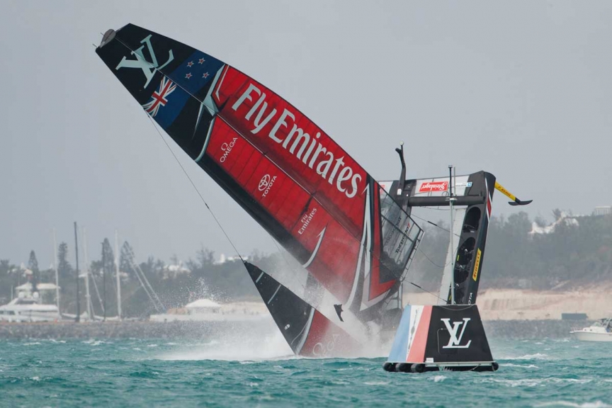 Emirates Team New Zealand sailing on Bermuda's Great Sound in the Louis Vuitton America’s Cup Challenger Playoffs Semi-Finals
Emirates Team New Zealand (NZL) vs. Land Rover BAR (GBR) Race 4
 
Copyright: Richard Hodder / Emirates Team New Zealand